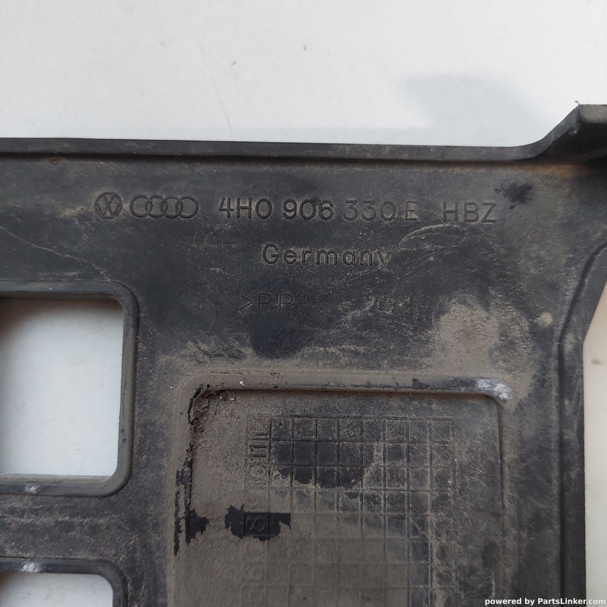 Capac motor AUDI A8 III (4H2, 4H8, 4HC, 4HL) [ 2009 - 2018 ] 4.0 388KW|528HP OEM 4h0906330 – foto 2