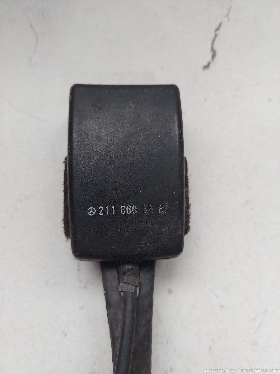 Pretensionare  dreapta fata MERCEDES-BENZ C-CLASS (W204) [ 2007 - 2014 ] OEM 211860336 – foto 2