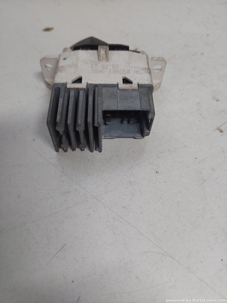 Buton avarie FORD FOCUS Saloon (DFW) [ 1999 - 2007 ] OEM 98ag13a350ae – foto 2