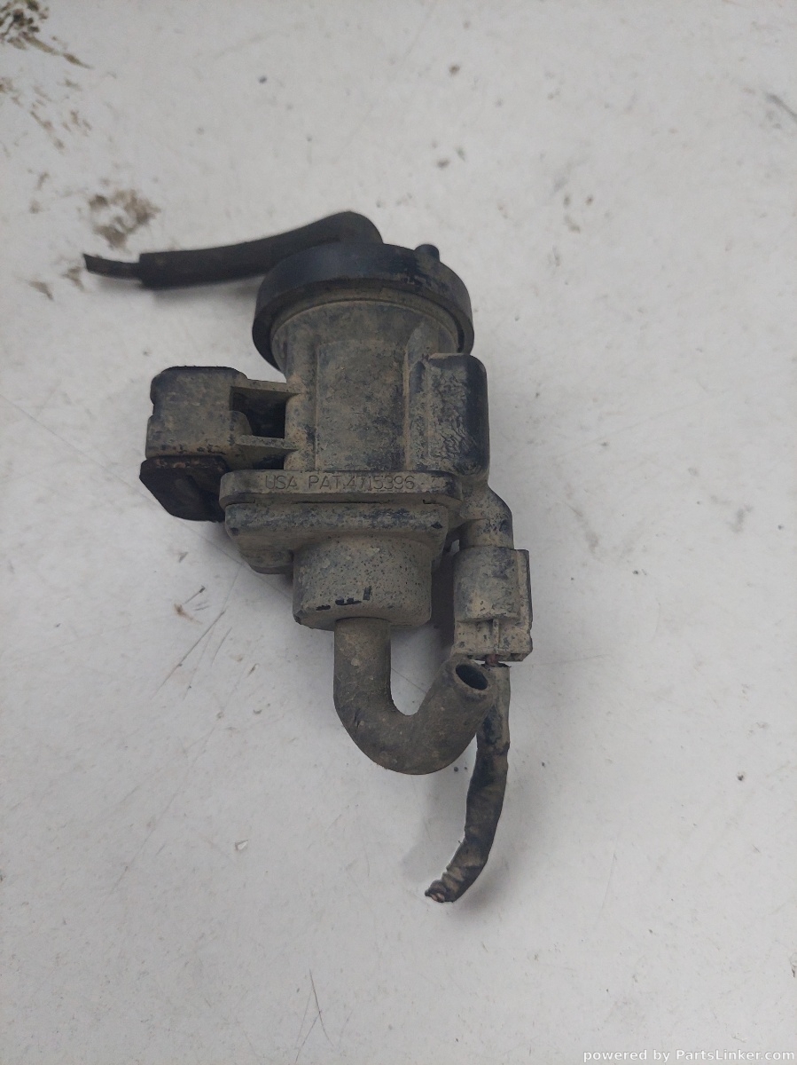 Supapa vacuum MERCEDES-BENZ VITO Box (638) [ 1997 - 2003 ] OEM 4715396