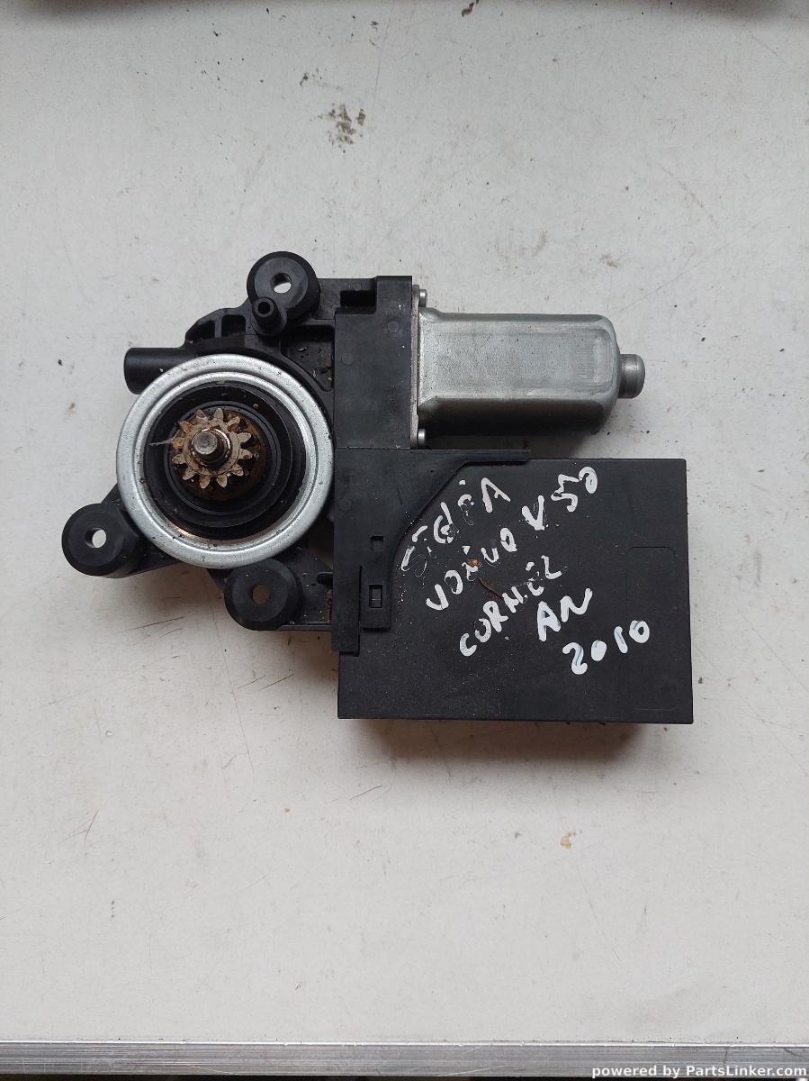 Motoras geam pivotant stanga spate VOLVO V50 MW, 545 2003 - 2012 31275916aa