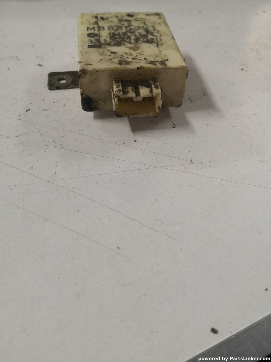 Releu MITSUBISHI PAJERO II (V3_W, V2_W, V4_W) [ 1990 - 2001 ] OEM Mb886391 – foto 2