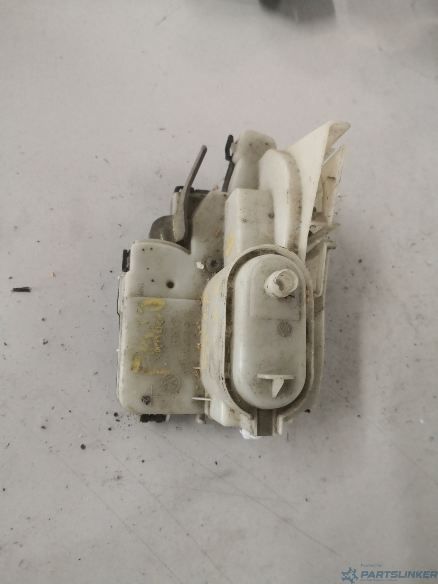 Broasca usa dreapta fata VOLKSWAGEN POLO (6N1) [ 1994 - 1999 ] OEM 1hm862154