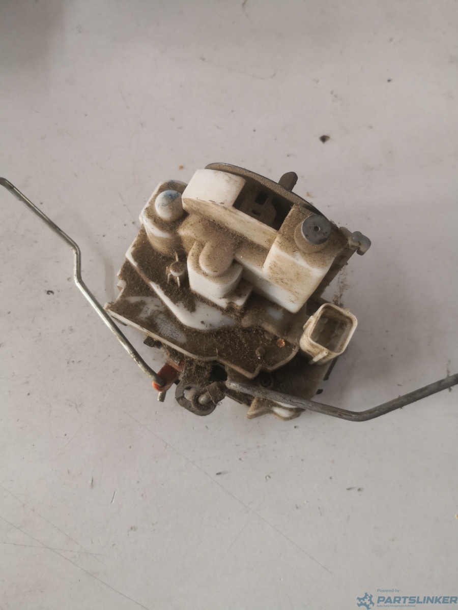 Broasca usa stanga fata OPEL COMBO Tour (X12) [ 2012 - > ]