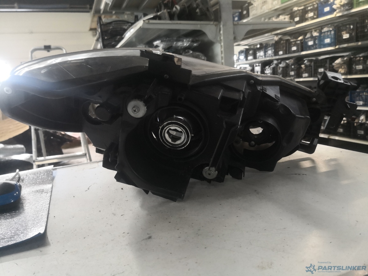 Far xenon stanga fata MAZDA 6  2015 - > – foto 2