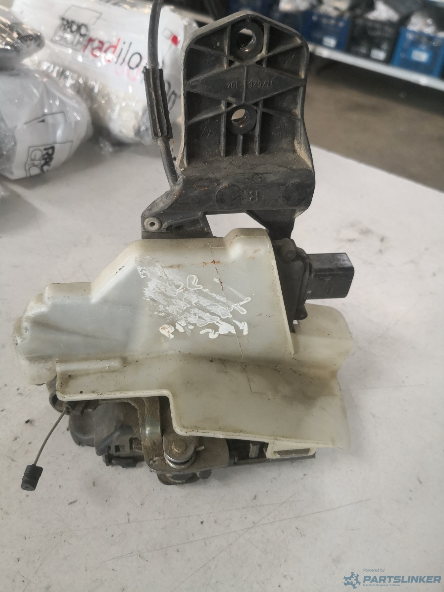 Broasca usa dreapta spate VOLKSWAGEN PASSAT (3B3) [ 2000 - 2005 ]