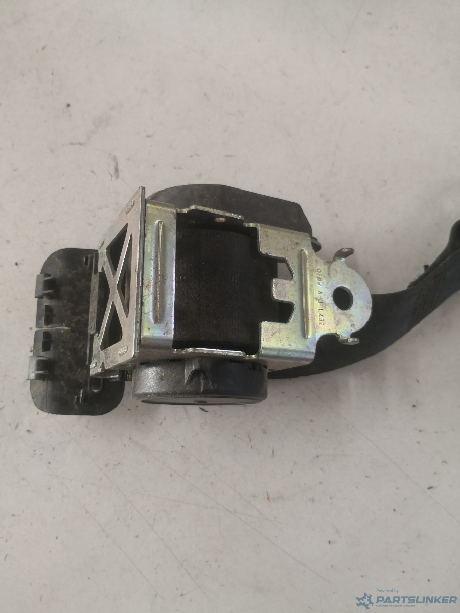 Centura siguranta dreapta spate VOLKSWAGEN POLO (6R, 6C) [ 2009 - > ] OEM 888418448r