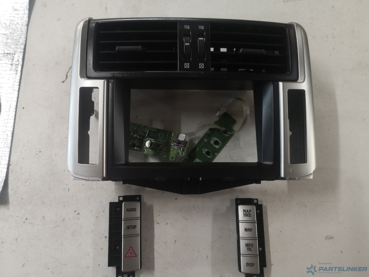 Guri ventilatie/consola centrala TOYOTA LAND CRUISER 150 (TRJ15_, KDJ15_, GRJ15_, GDJ15_) [ 2009