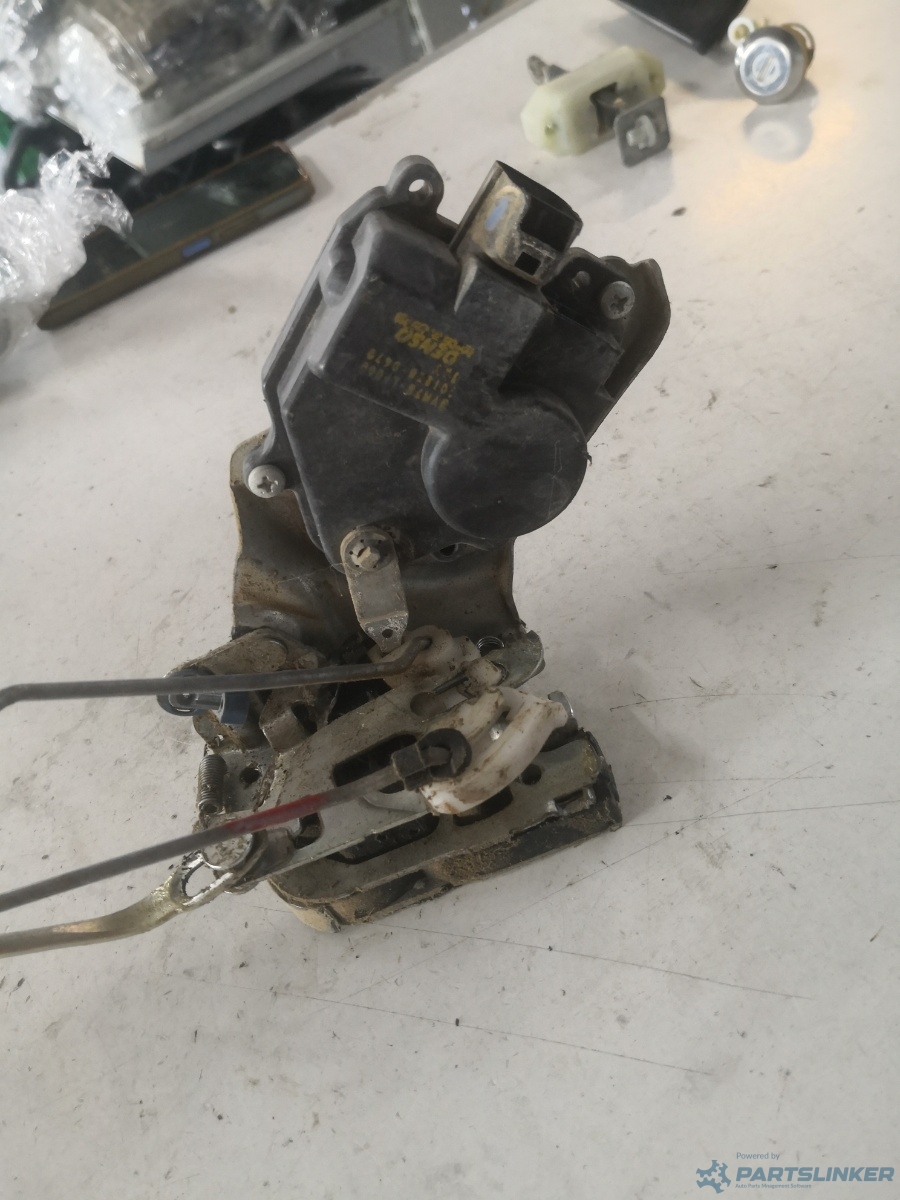 Broasca usa dreapta fata SUZUKI JIMNY 2011 – foto 2