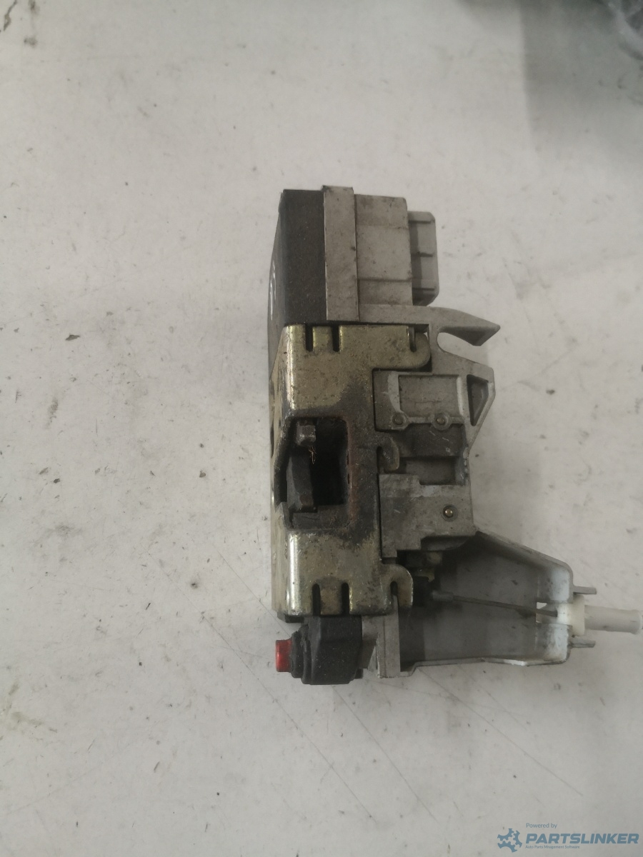 Broasca usa dreapta spate PEUGEOT 307 SW (3H) [ 2002 - 2009 ]