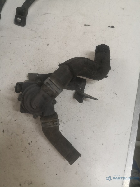 Pompa recirculare apa  AUDI A4 IV (8K2, B8) [ 2007 - 2015 ] TDI (CAGA, CJCA, CMEA, CMFA) 105KW|143HP