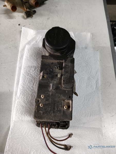 Pompa vacuum MERCEDES-BENZ E-CLASS II (W210) [ 1995 - 2003 ] OEM 2108001148 – foto 2