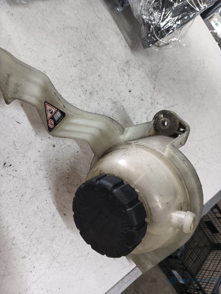 Vas expansiune MERCEDES-BENZ S-CLASS (W222, V222, X222) [ 2013 - > ] OEM A0005840807 – foto 2