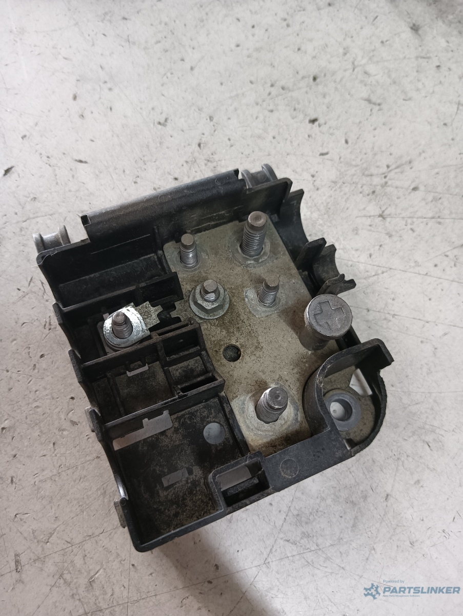 Carcasa baterie plus AUDI A4 IV (8K2, B8) [ 2007 - 2015 ]