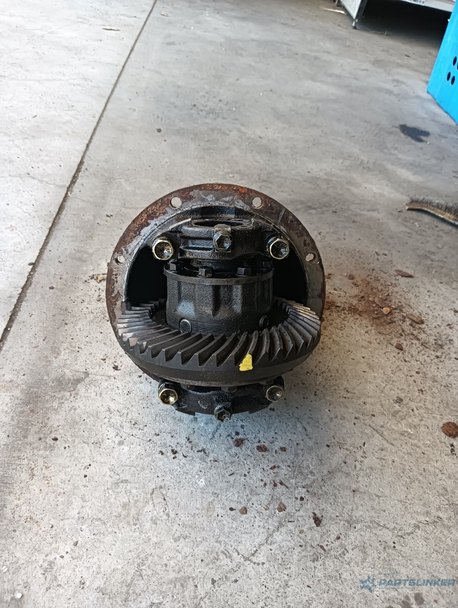 Grup spate  SUZUKI GRAND VITARA I 2.5 benzina an 2004 (FT, HT) [ 1998 - 2006 ] – foto 3