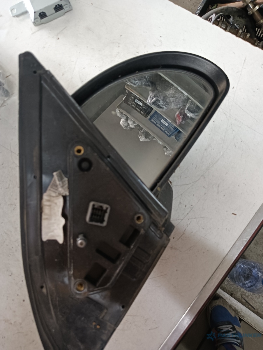 Oglinda dreapta fata KIA CEED Hatchback (ED) [ 2006 - 2012 ]