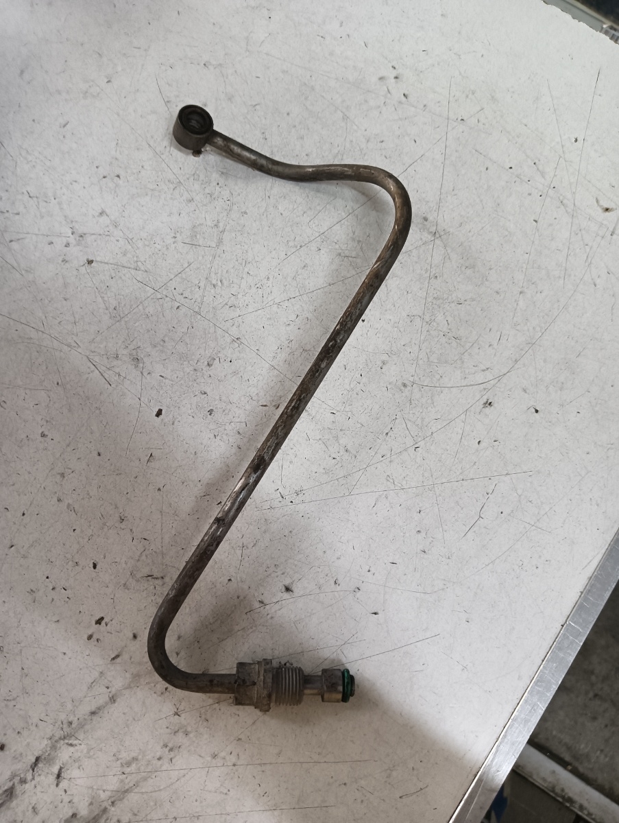 Conducta ulei turbo  DACIA LOGAN II [ 2012 - > ] dCi / Blue dCi 75 (K9K 612, K9K 626) 55KW|75HP