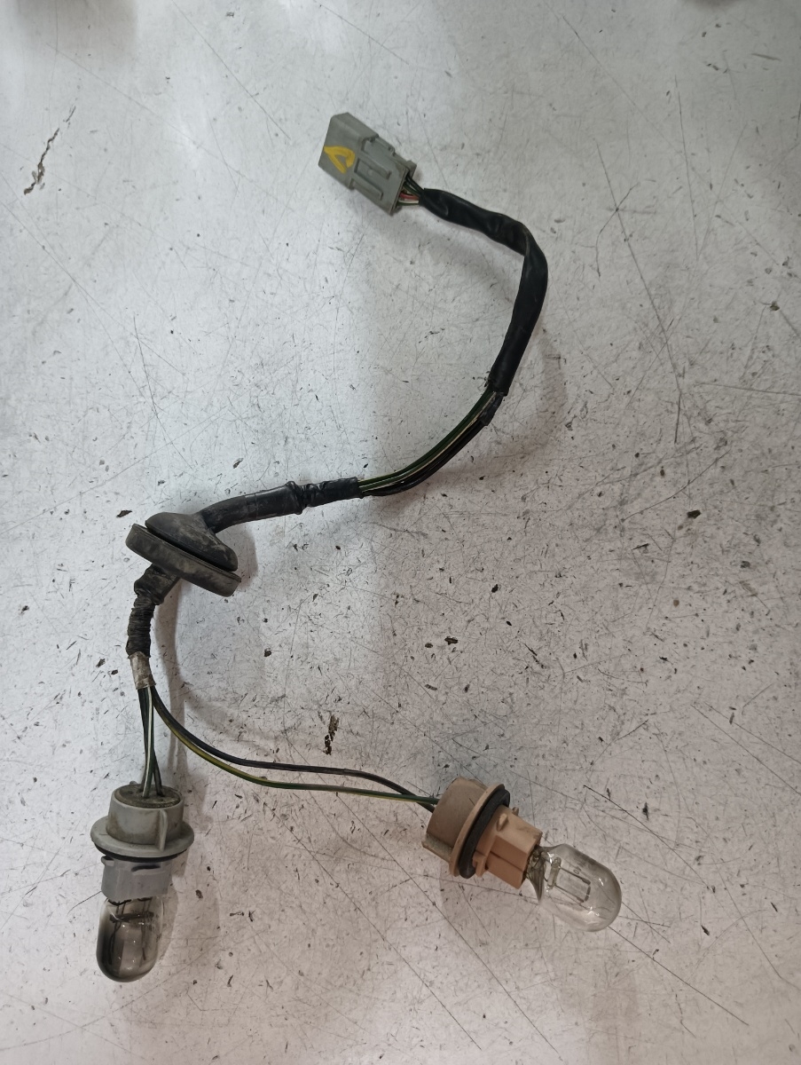 Soclu far / stop dreapta spate HONDA CIVIC VIII Hatchback (FN, FK) [ 2005 - > ]