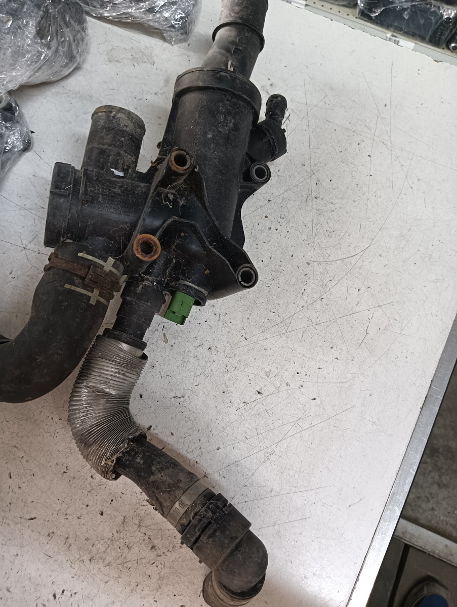 Corp termostat FORD FOCUS II (DA_, HCP, DP) [ 2004 - 2013 ] OEM 9656182980 – foto 2