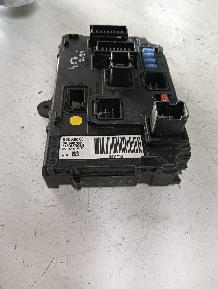 Panou sigurante PEUGEOT 407 (6D_) [ 2004 - > ] OEM S120017003h – foto 2