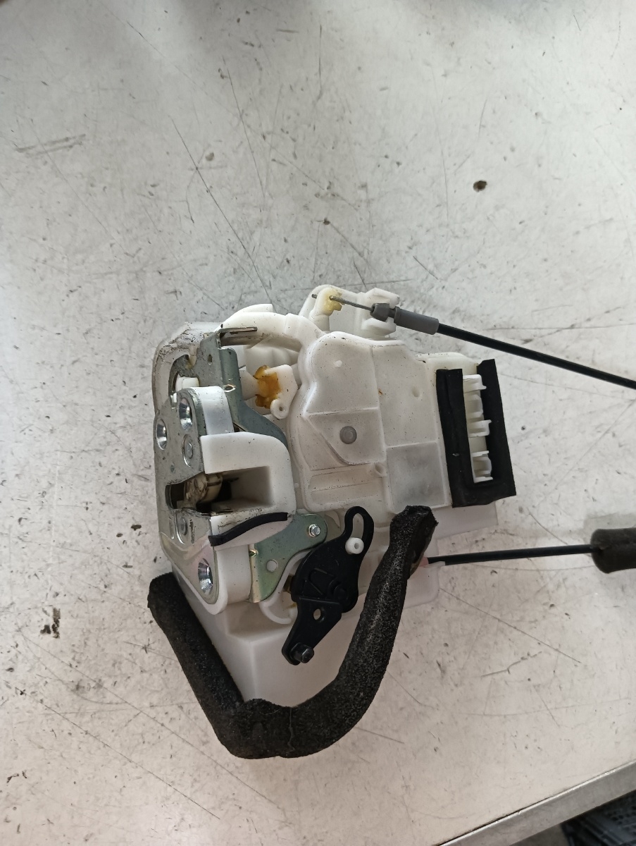 Broasca usa dreapta spate SUBARU LEGACY V (BM) [ 2009 - > ] D AWD (EE20Z) 110KW|150HP – foto 2