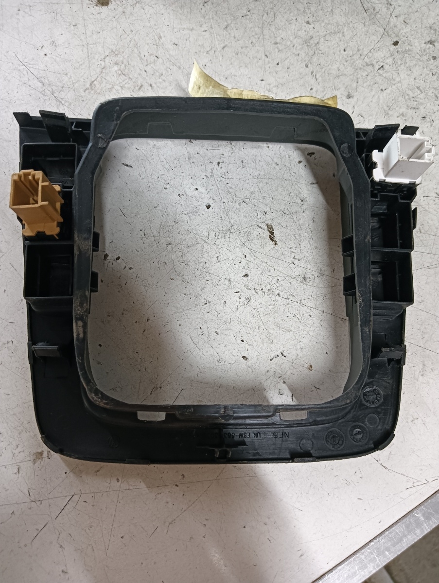 Buton esp/senzor parcare VOLKSWAGEN PASSAT (3C2) [ 2005 - 2010 ] – foto 2