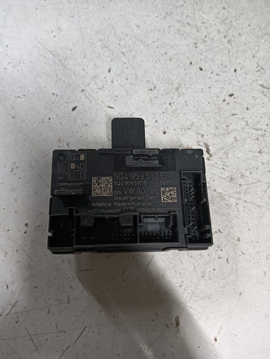 Modul usa dreapta fata VOLKSWAGEN PASSAT 3G2 2014 - > 5q4959592e