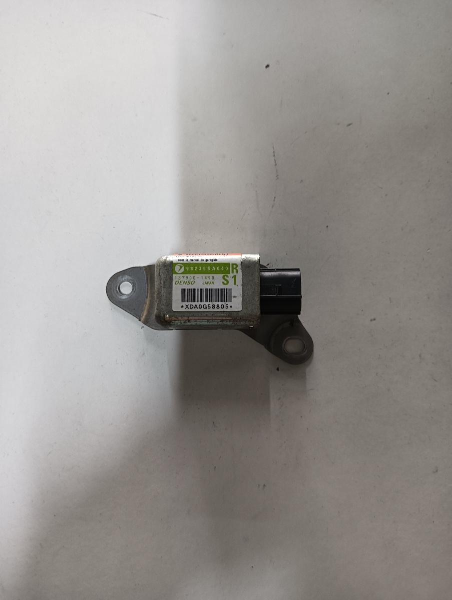 Senzor airbag SUBARU FORESTER II SG 2002 - 2012 1879001490