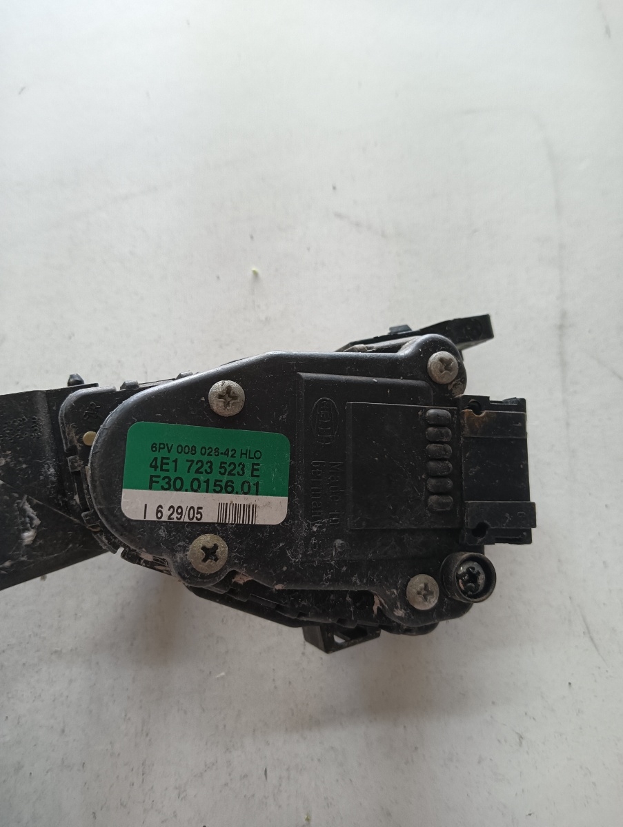 Pedala acceleratie  AUDI A8 II 4E2, 4E8 2002 - 2010 4e1723523e – foto 2