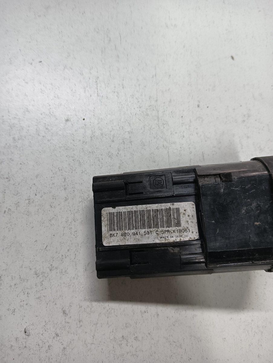 Bloc lumini AUDI A4 III 8EC, B7 2004 - 2008 8e0941531c – foto 2