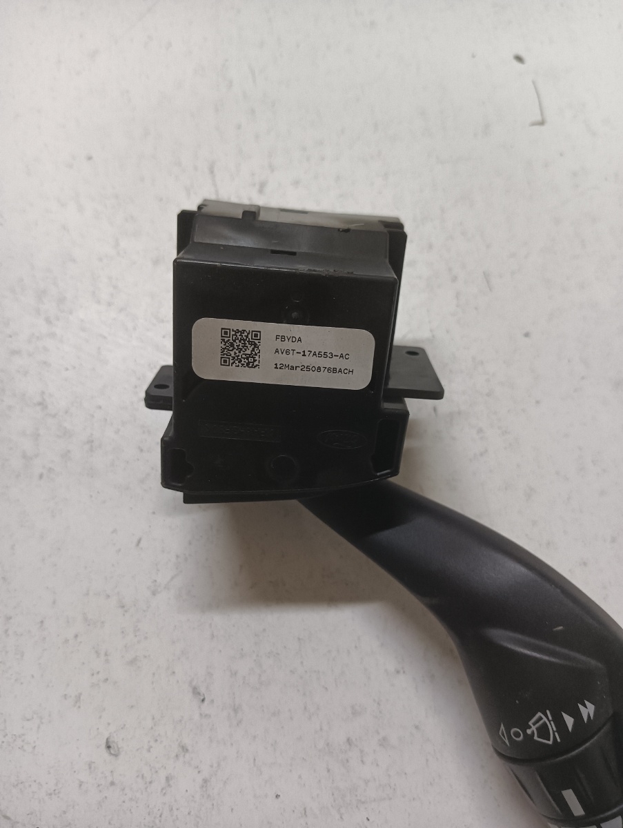 Maneta stergatoare  FORD FOCUS III Saloon 2010 - > Av6t17a553ac – foto 2