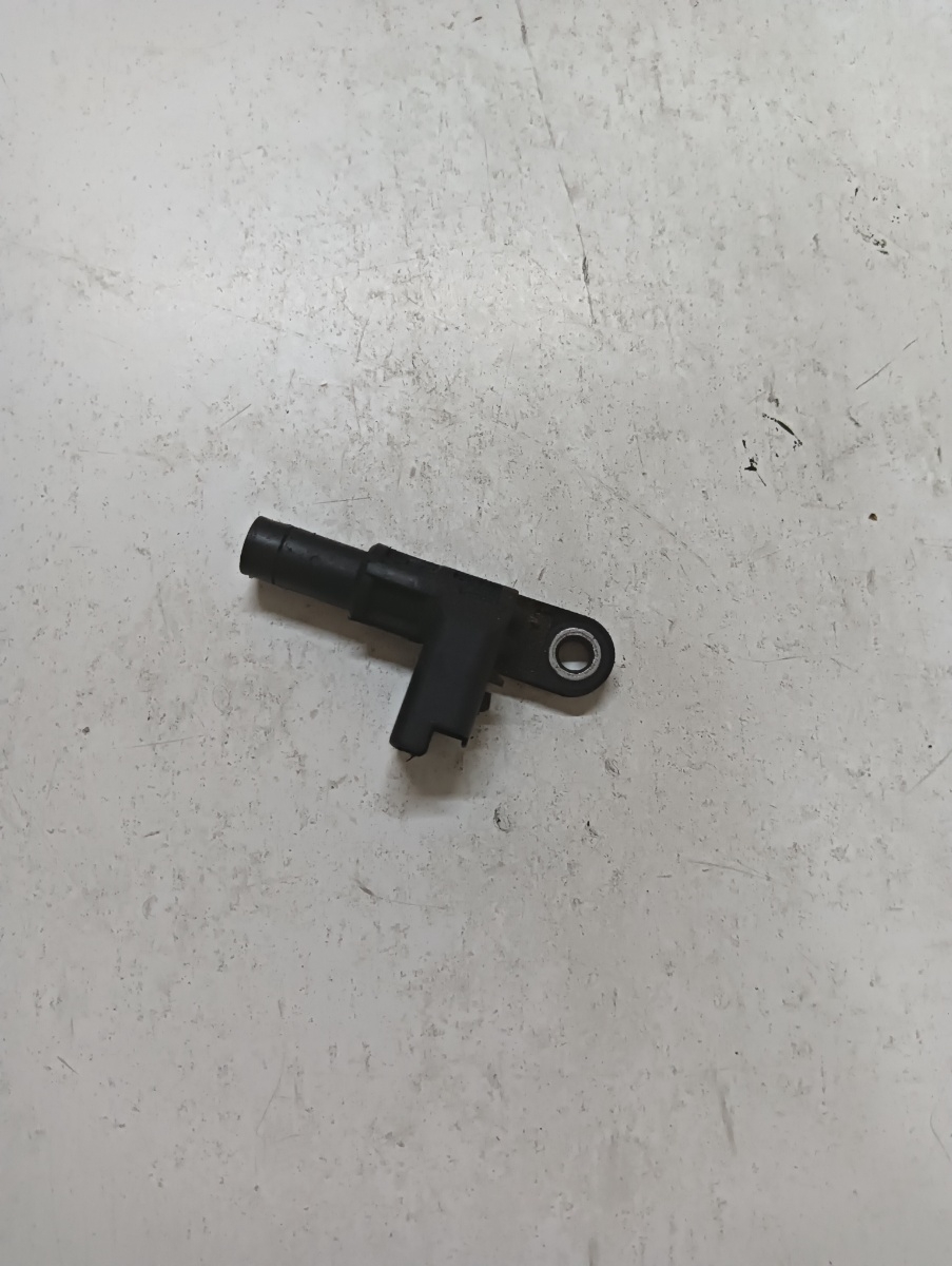 Senzor ax came FORD FIESTA VII 2017 - > 1.5 TDCi XUJC, XUJD, XUJE, XUJF, XUJG, XUJK, XUJL, XUJM, XUJN, XVJE 9677493380