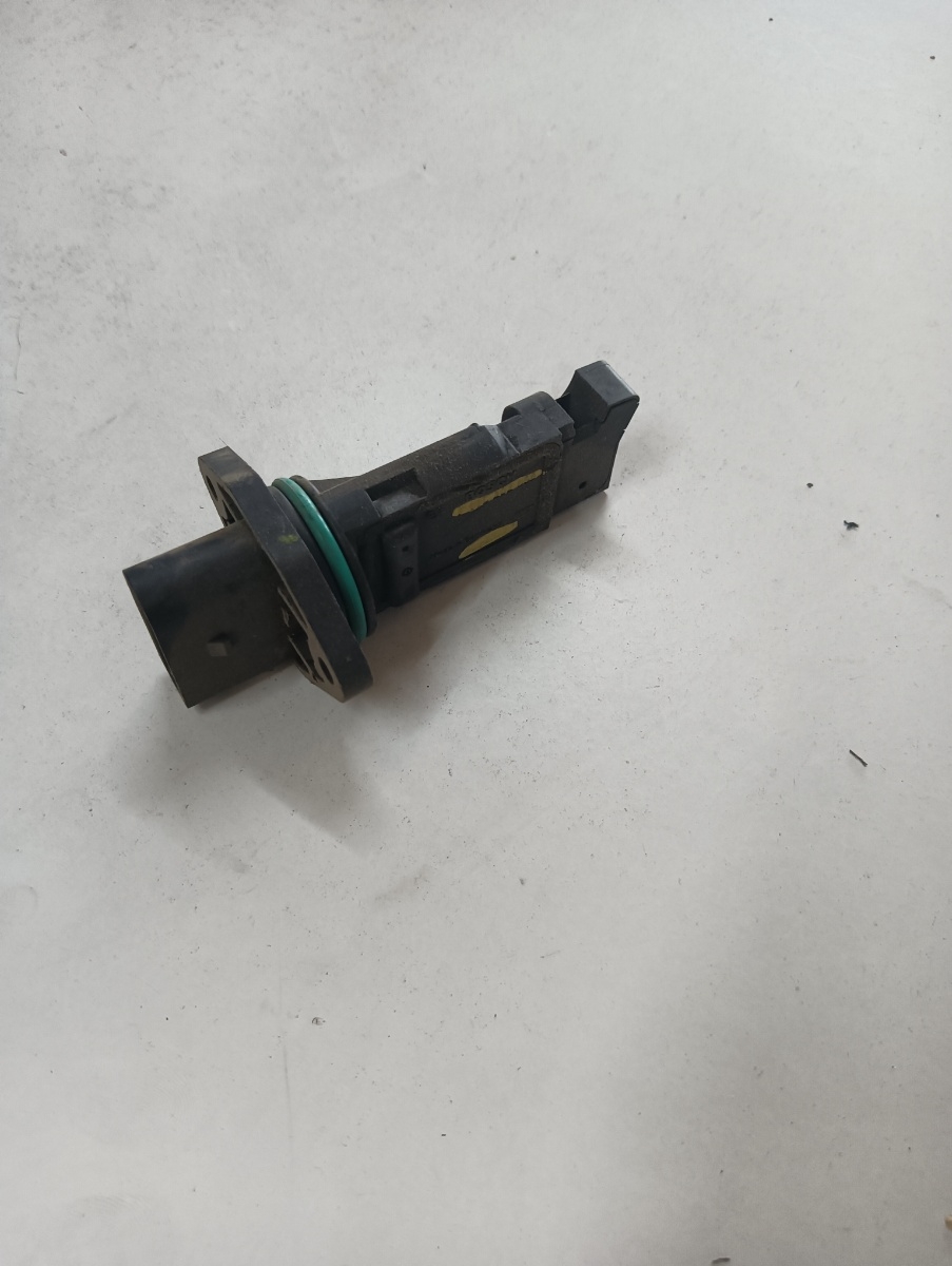 Debitmetru aer  VOLKSWAGEN TOUAREG 7LA, 7L6, 7L7 2002 - 2013 F00c2g2055