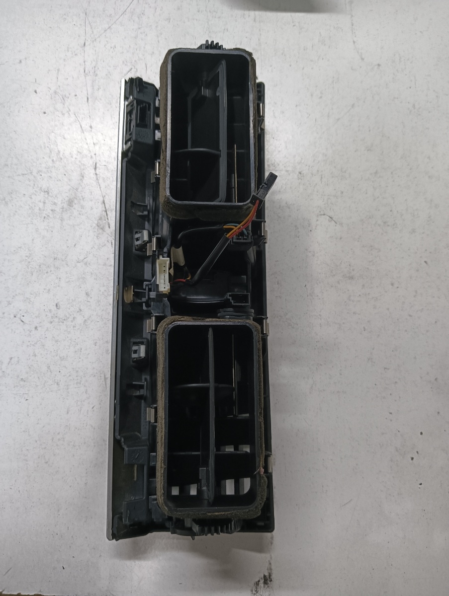 Guri ventilatie  fata BMW X5 II E70 2006 - 2013 716180104 – foto 2