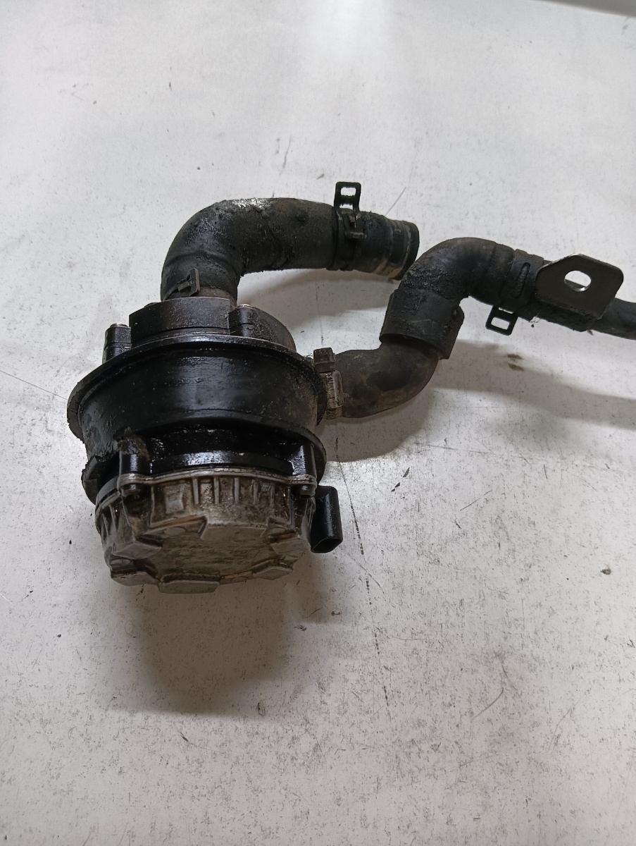 Pompa recirculare apa VOLKSWAGEN PASSAT 3G2 2014 - > 04l965567a – foto 2