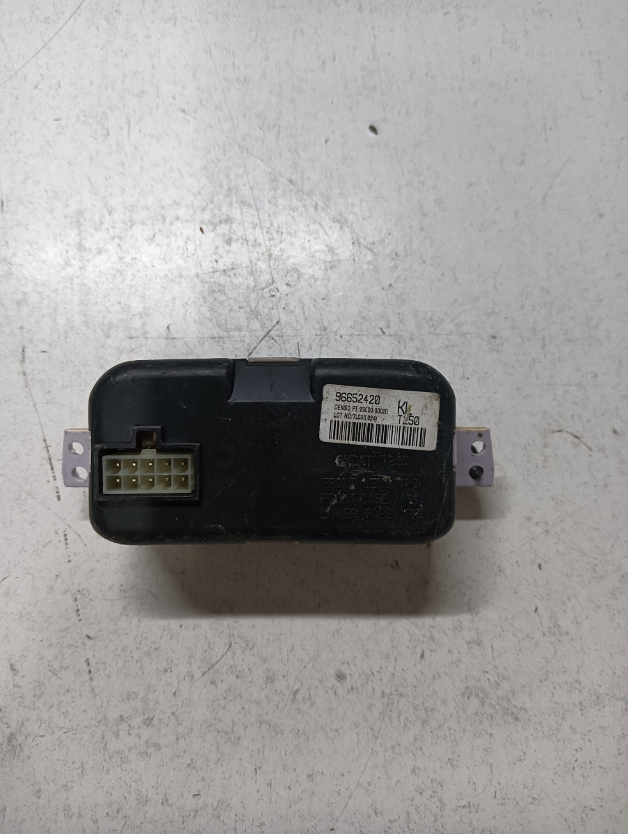 Display ceas CHEVROLET AVEO Hatchback T250, T255 2006 - > 96652420 – foto 2