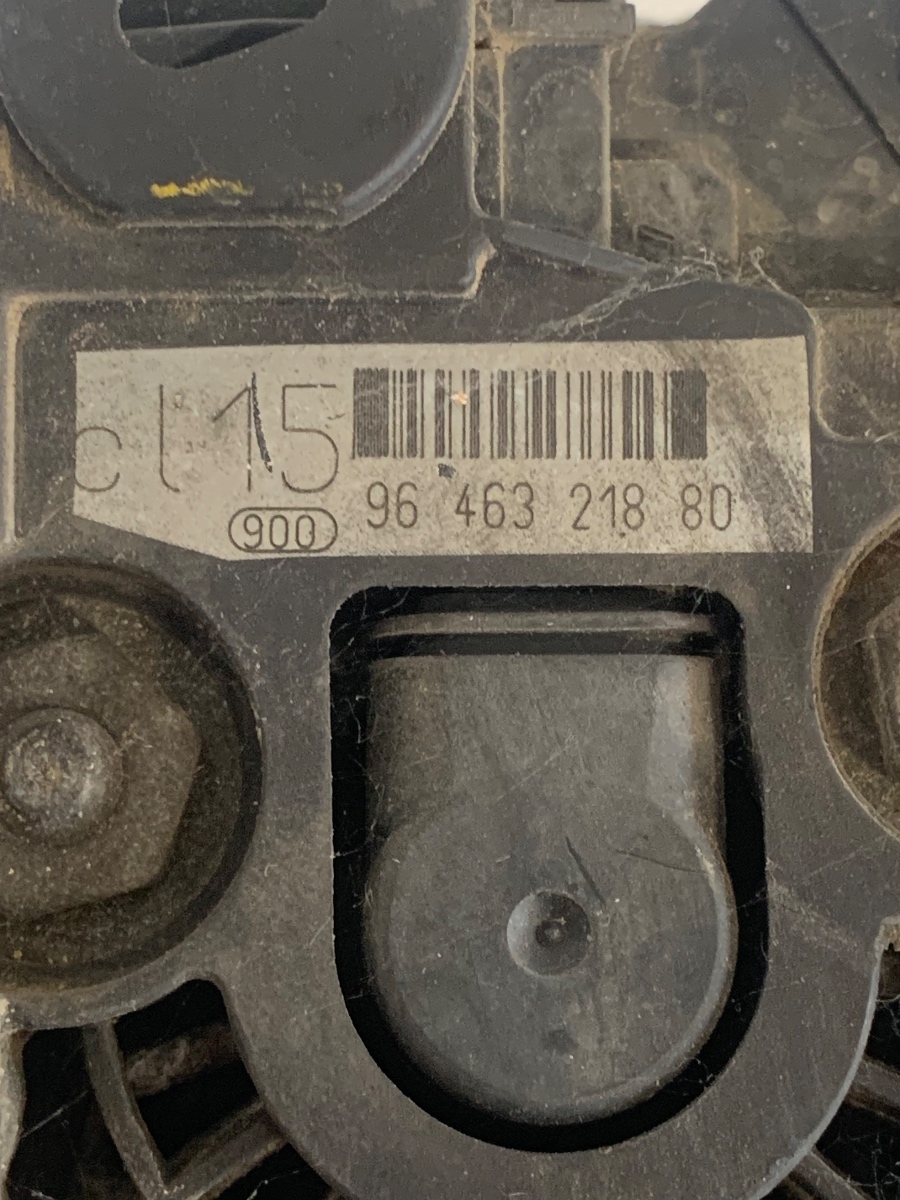 Alternator PEUGEOT 308 4A_, 4C_ 2007 - >, CITROËN C4 I LC_ 2004 - 2013 1.6HDI OEM 9646321880 – foto 3