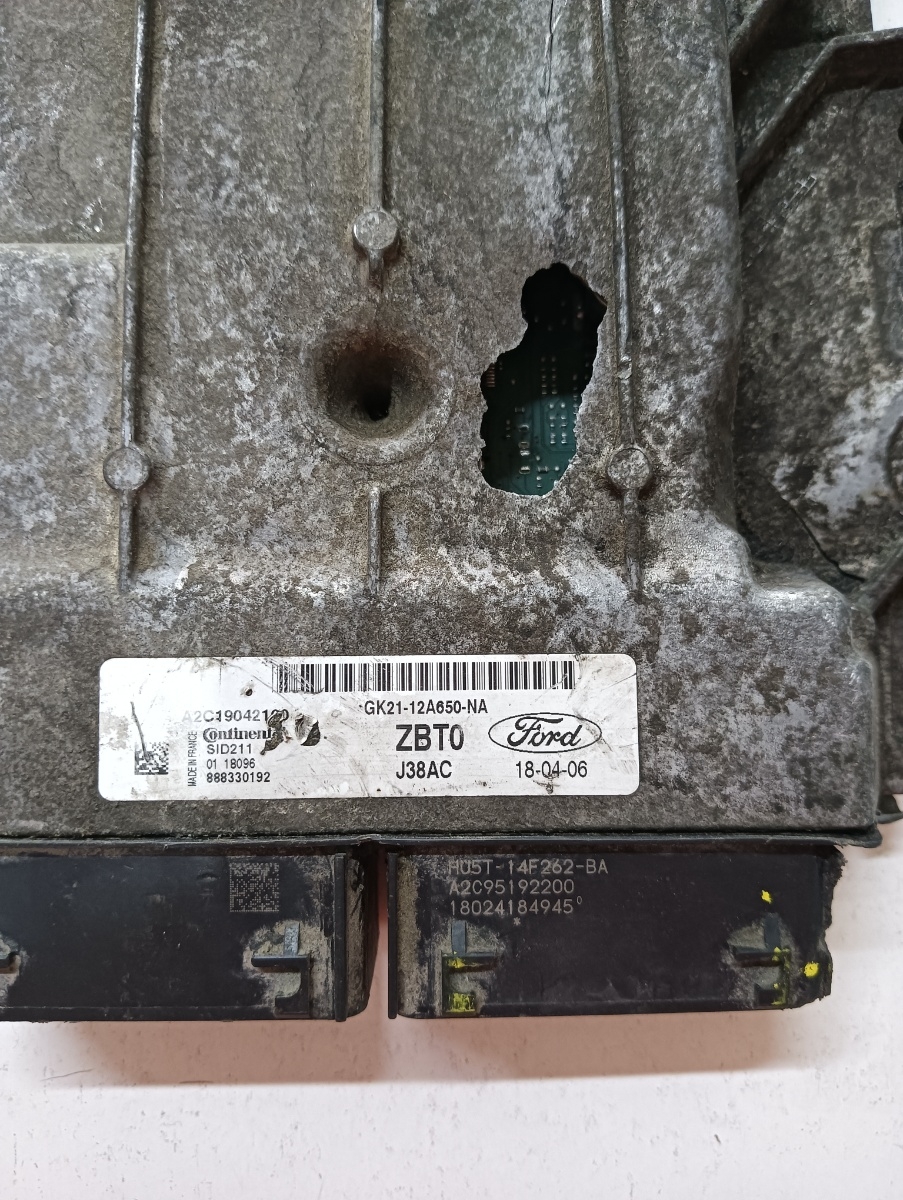 Calculator ecu Defect FORD TRANSIT Platform/Chassis 2013 - > EcoBlue YMF6, YMFS Gk2112a650na – foto 2