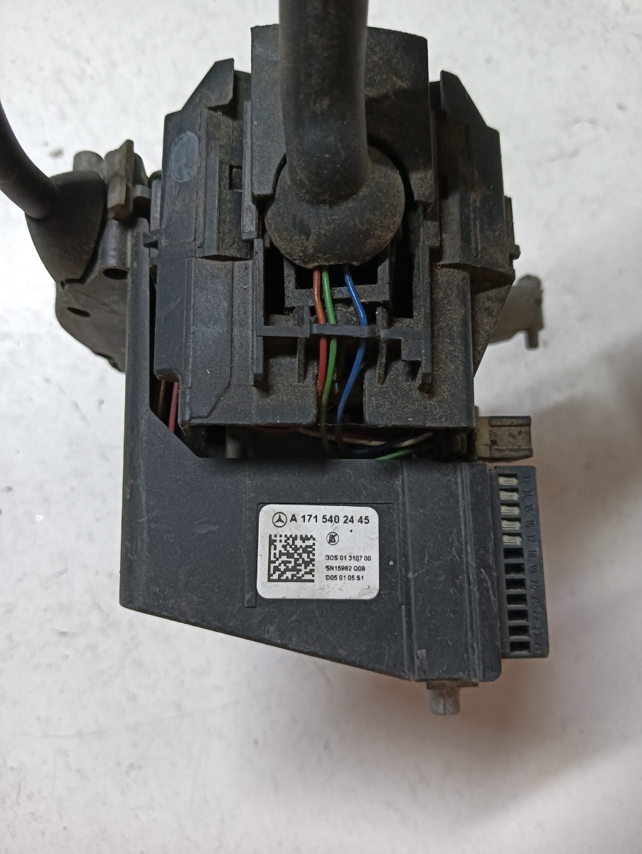 Ansamblu stergatoare  MERCEDES-BENZ E-CLASS W211 2002 - 2009, MERCEDES-BENZ CLS C219 2004 - 2011 A1715402445 – foto 2