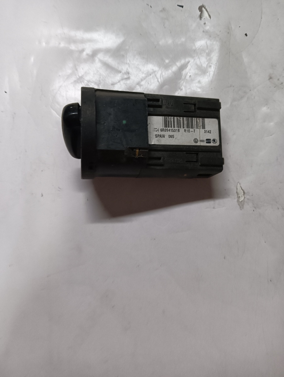 Bloc lumini VOLKSWAGEN UP 121, 122, BL1, BL2 2011 - > – foto 2