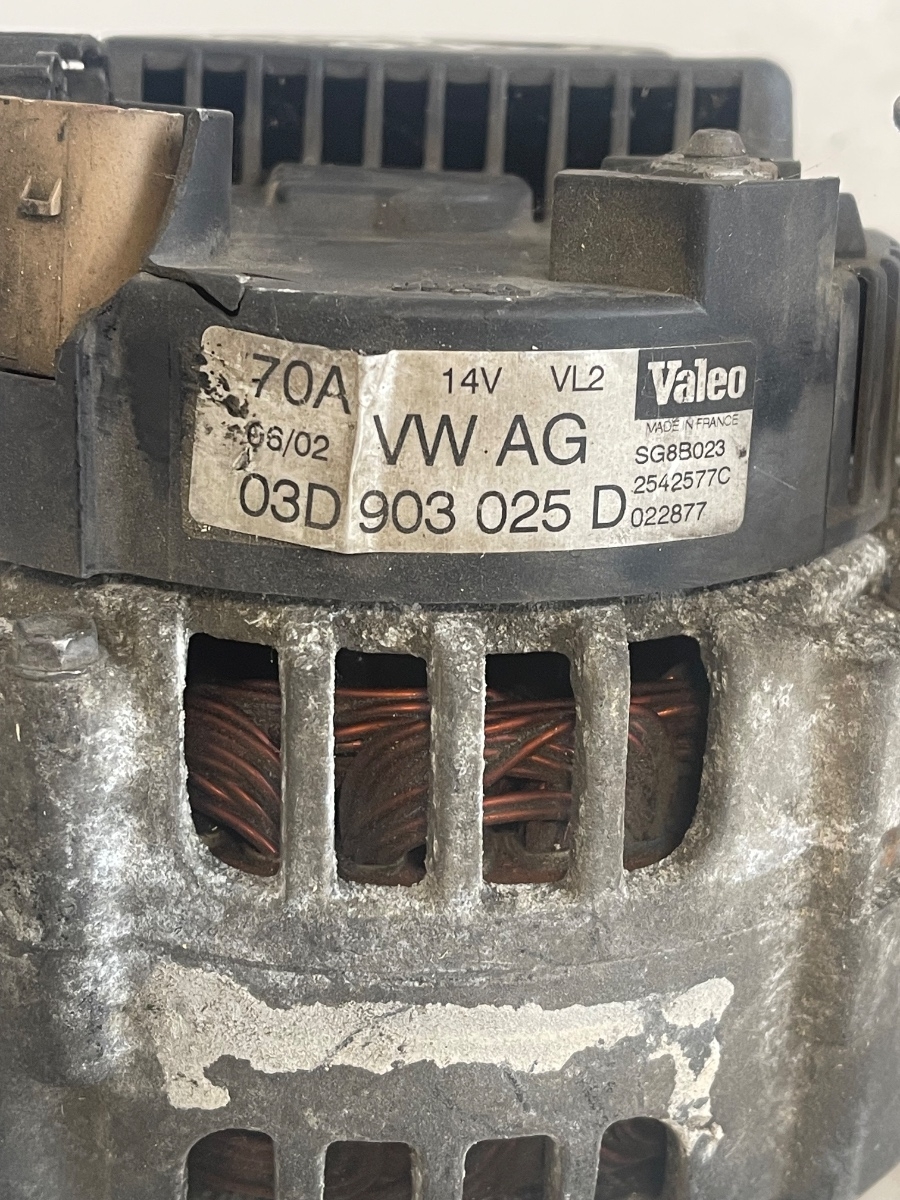 Alternator VOLKSWAGEN POLO 9N_ 2001 - 2012/ SEAT IBIZA/ Skoda Fabia 1.2B 03D903025D – foto 2