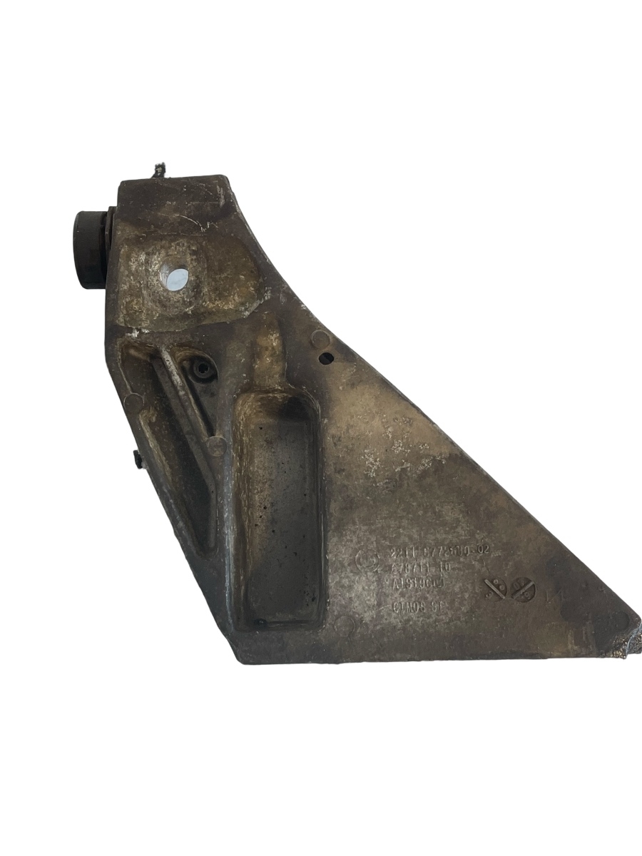 Suport motor  dreapta BMW X5 II E70 2006 - 2013 6772680-02 – foto 2