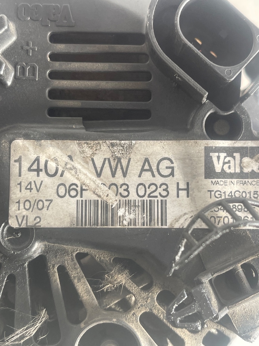 Alternator AUDI A4 III 8EC, B7 2004 - 2008 2.0 TDI BPW 06F903023H – foto 2