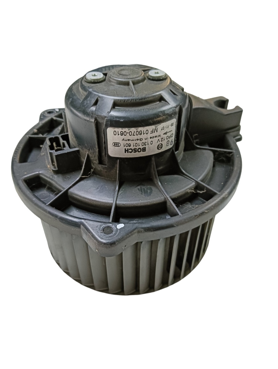 Aeroterma  TOYOTA AVENSIS Saloon _T25_ 2003 - 2008 0130101601