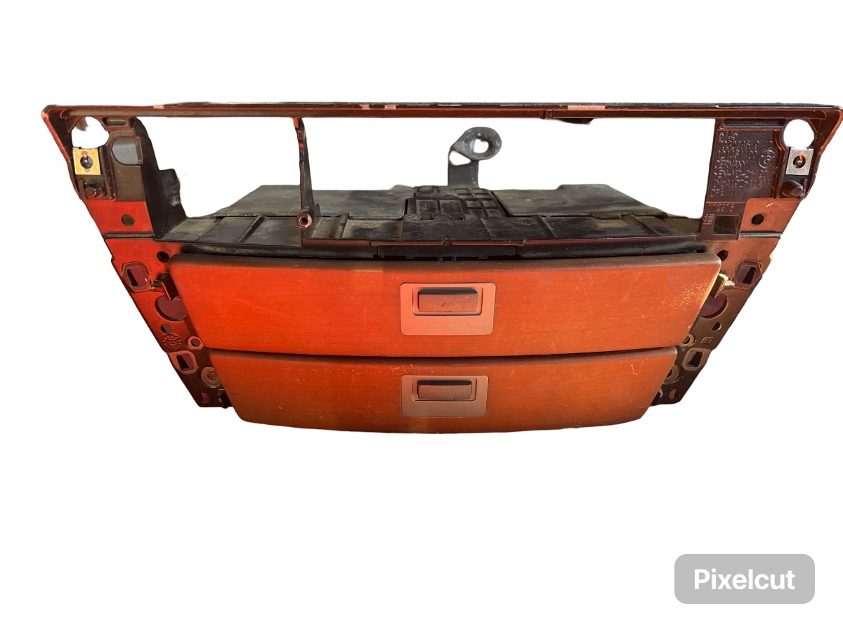 Compartiment/spatiu de depozitare panou de bord BMW 7 IV E65, E66, E67 2001 - 2009 7032886,8261060 – foto 2