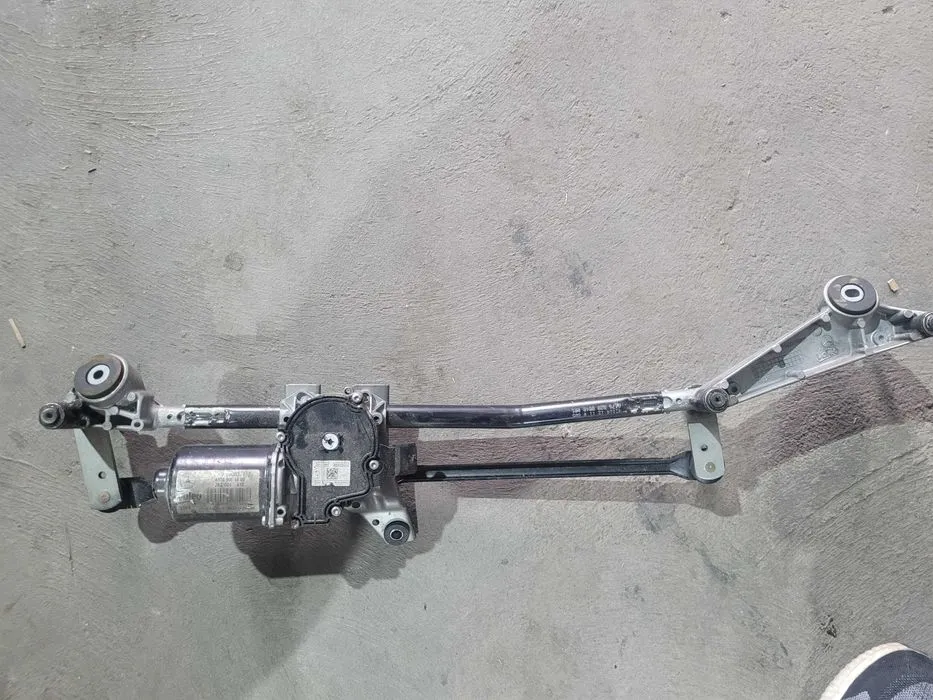 Ansamblu stergator cu motoras Mercedes CLA W117