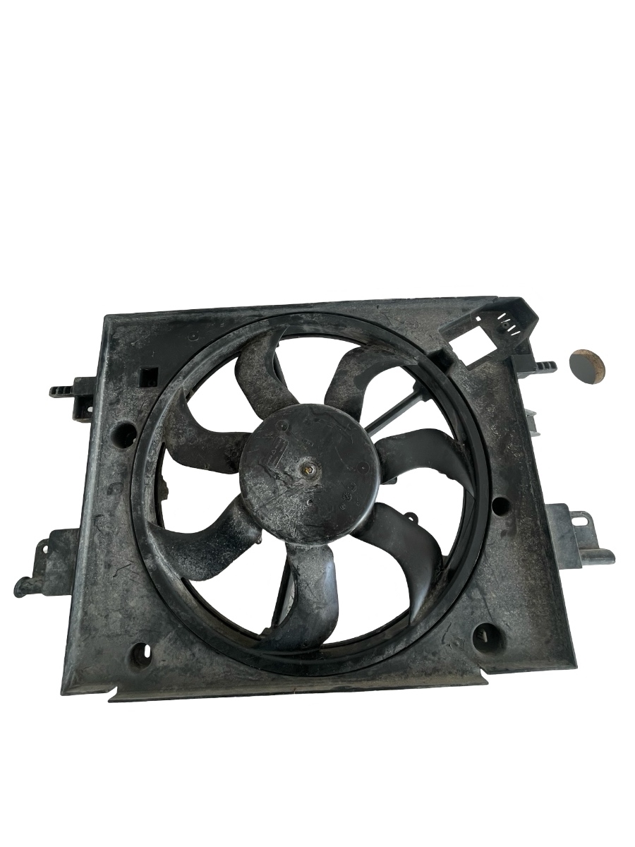 Electroventilator DACIA DUSTER 2010 - > 1.5DCI 214811626R