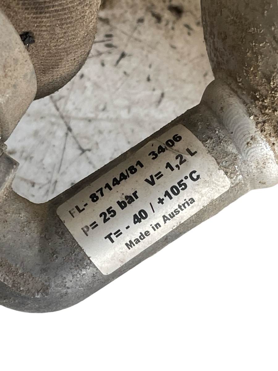 Perna de aer suspensie stanga spate VOLKSWAGEN PHAETON 3D_ 2002 - 2016 3D0616001K – foto 3