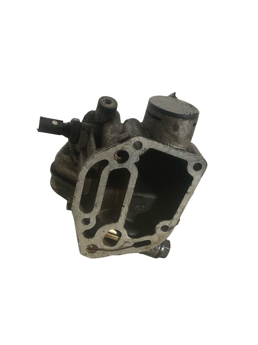 Carcasa filtru ulei VOLKSWAGEN PASSAT 3B2 1996 - 2001 1.6B 06A115417