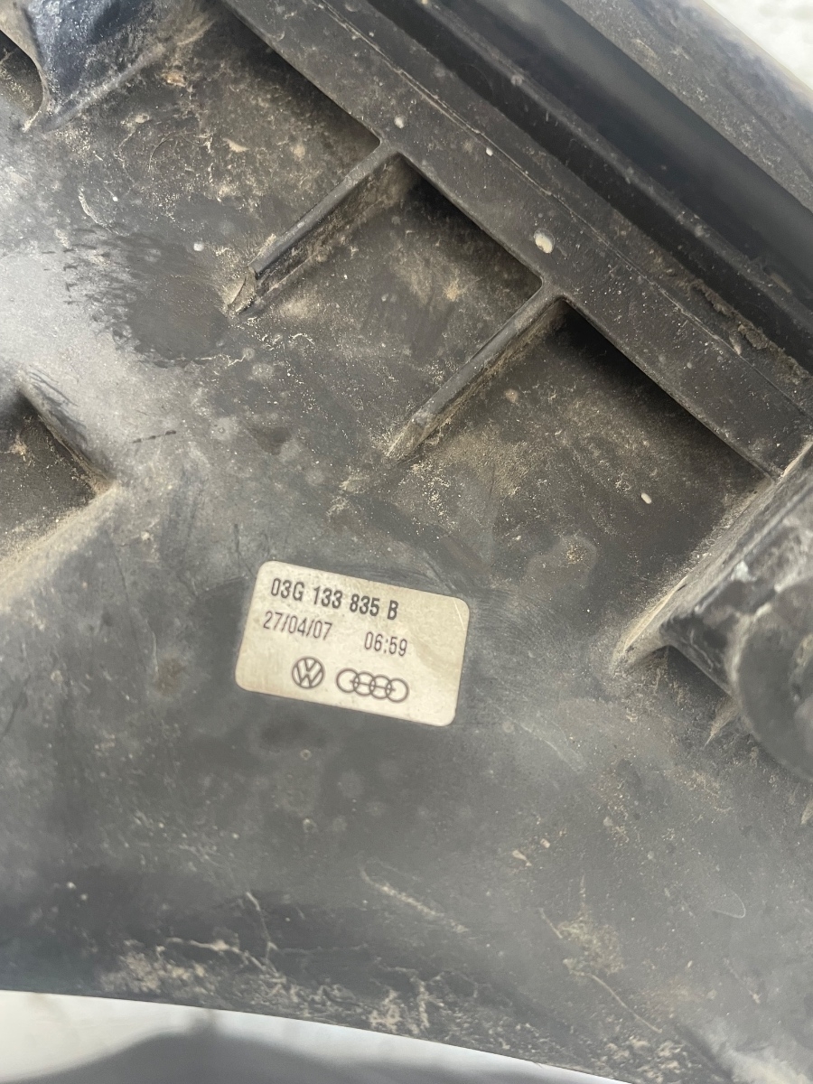 Carcasa filtru aer AUDI A4 III 8EC, B7 2004 - 2008 2.0 TDI BPW 03G133835B – foto 4